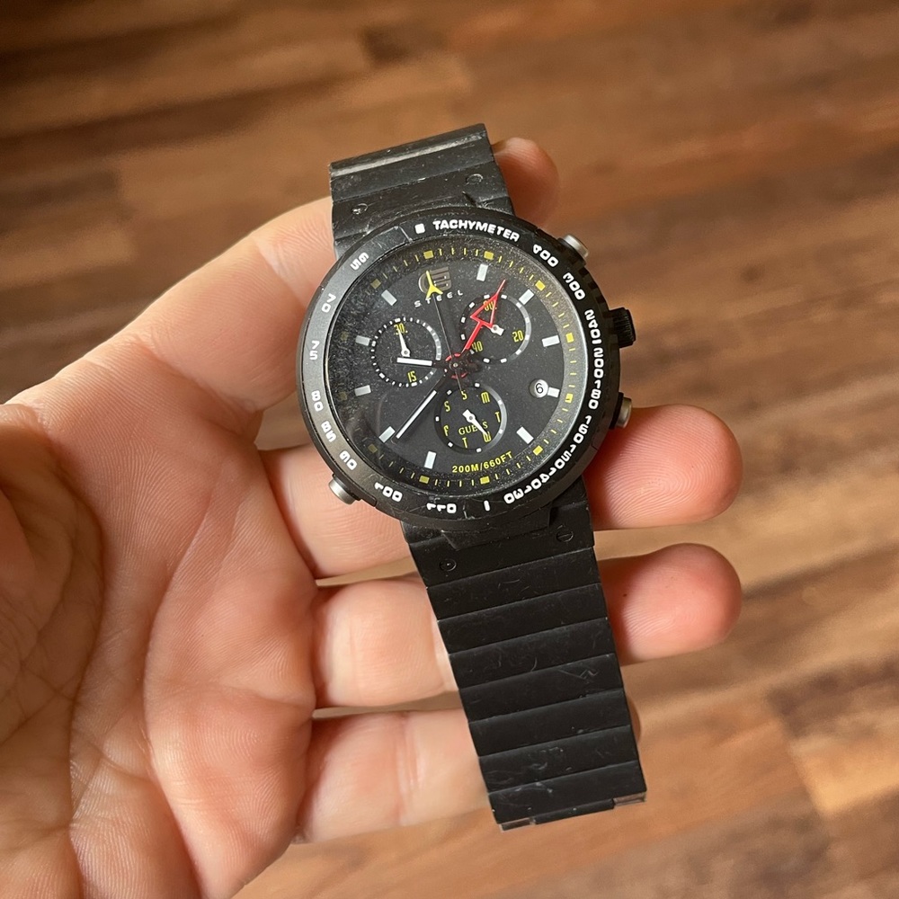 Vintage Men’s Guess Watch